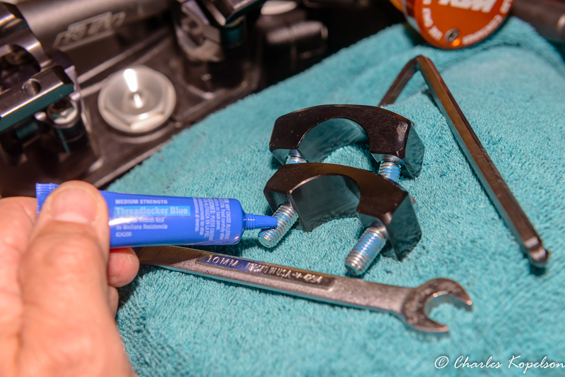 Put some Locktite blue on  the ROX clamp bolts.